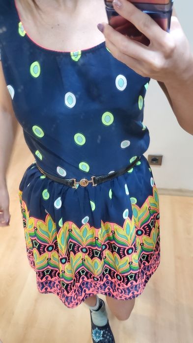 Лятна разкроена рокля