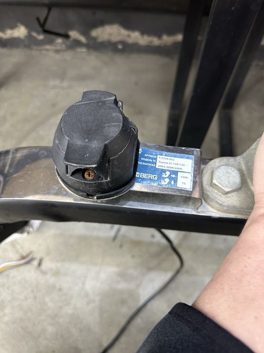 Фаркоп для Тойота прадо