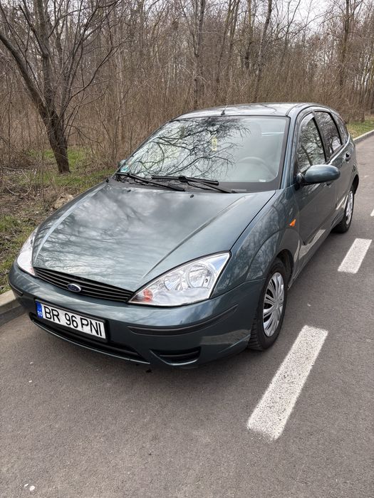 FORD Focus 2002 — imagine 3