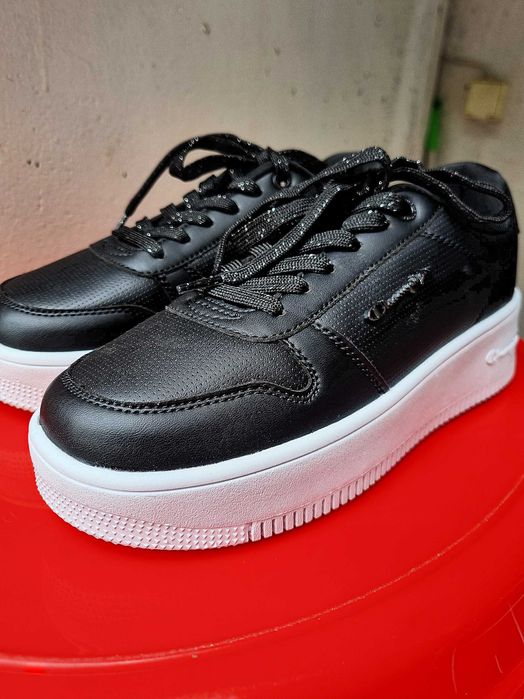 Оригинални дамски обувки Champion Rebound Plat Chromo