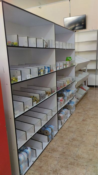 Мебель для магазина