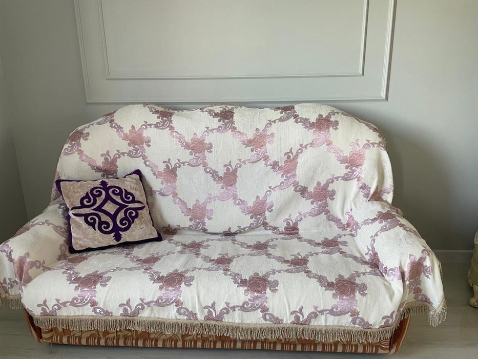 Диван с креслами