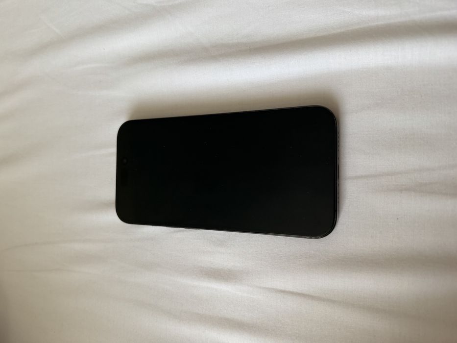 Iphone 15 pro , stare foarte buna