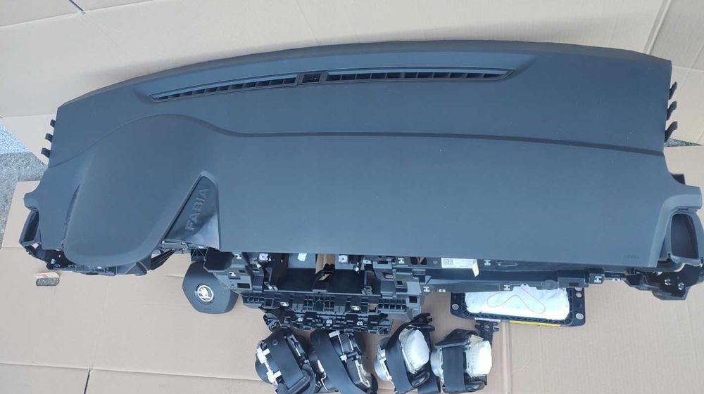 Skoda Fabia 4 2021+ airbag volan pasager - plansa bord - set centuri