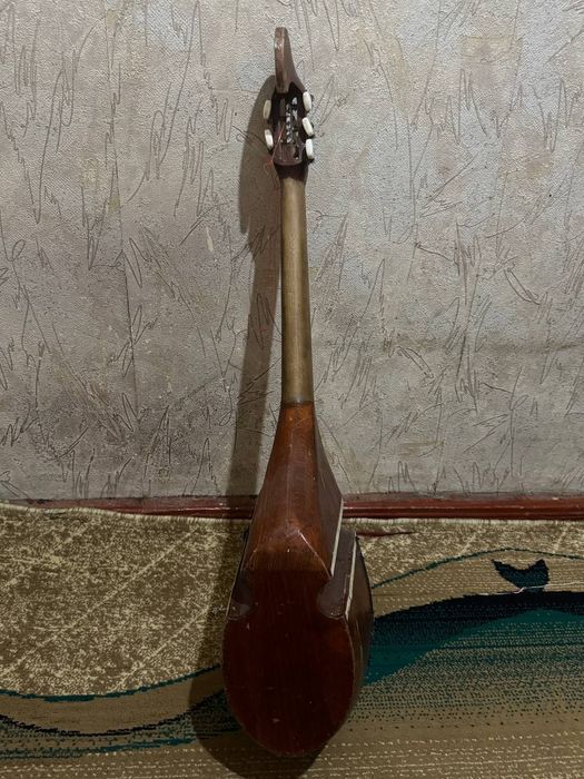 Afg'on rubob sotiladi