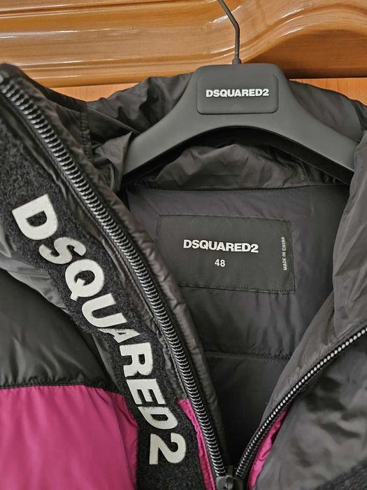 Geaca Dsquared2, marime 48, regular fit, geaca noua cu etichete.