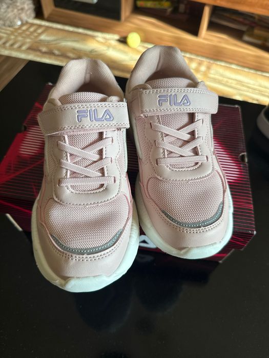Детски маратонки FILA , номер 33