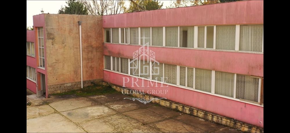 Хотел в Добрич, област-гр.Каварна площ 1658 цена 420000