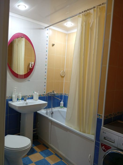 Продам 3 к.кв. р-н 7 школа