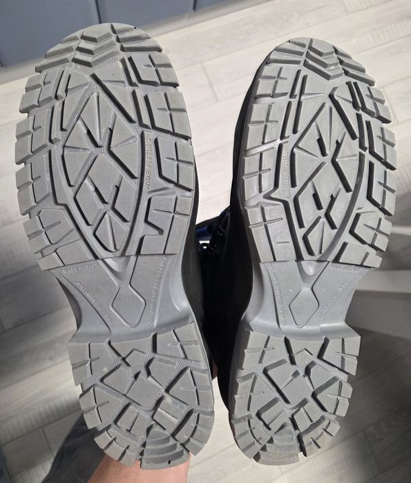 Високи защитни обувки INTRUDER S3  размер 42