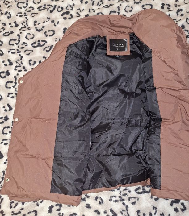 Куртка женская    новая