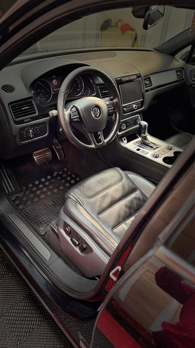 VW Touareg an 2013