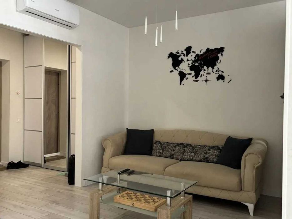 Дава се под наем Двустаен апартамент в София, Център - 55 кв.м за 397.8 € - Снимка #4