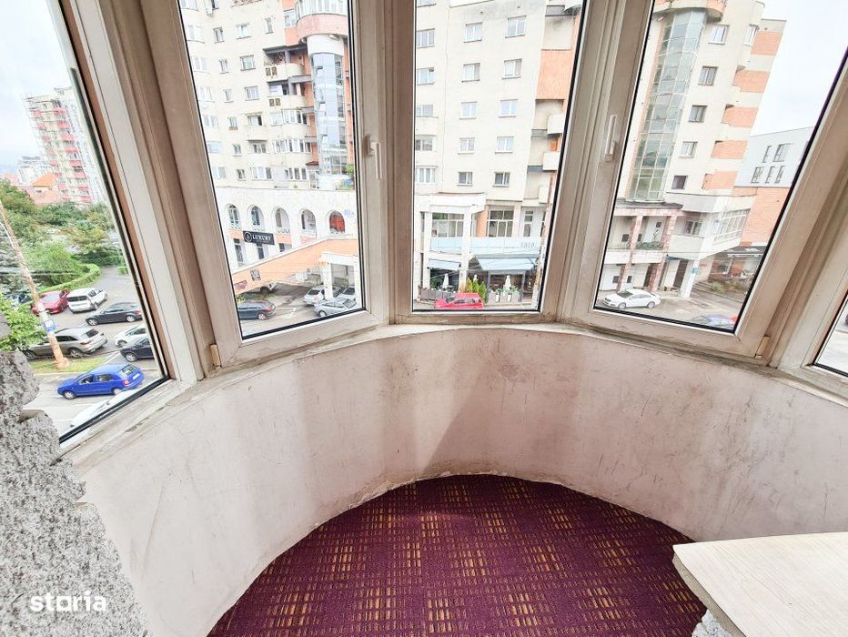 Apartament 4 camere | Decomandat | 100mp | Parcare| Piata Cipariu!
