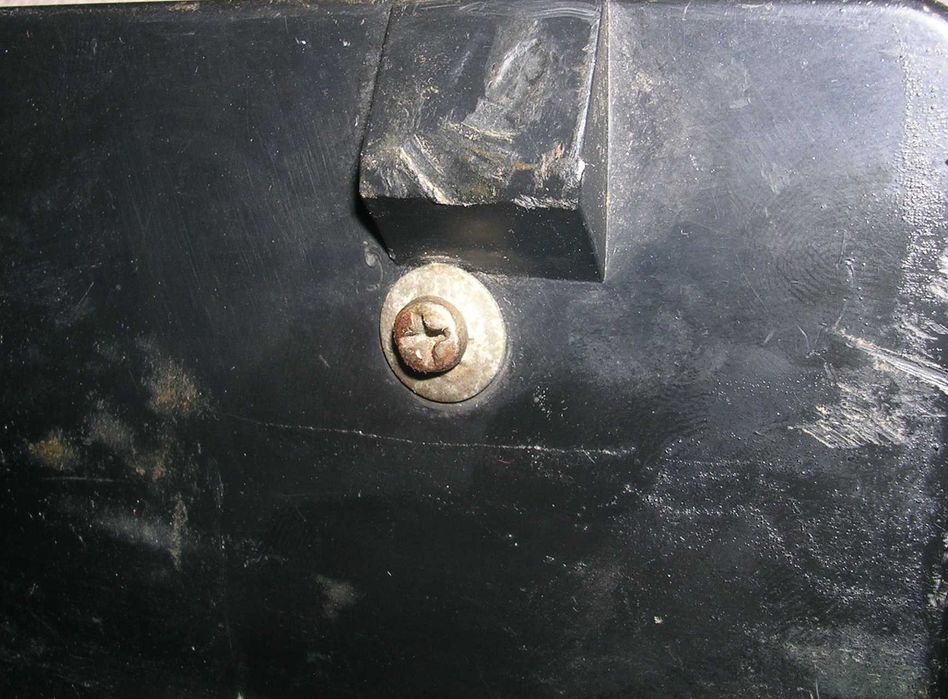 Капак за жабка за Лада ВАЗ 2105