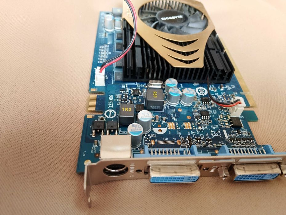 Placa video Nvidia GeForce 9400 GT