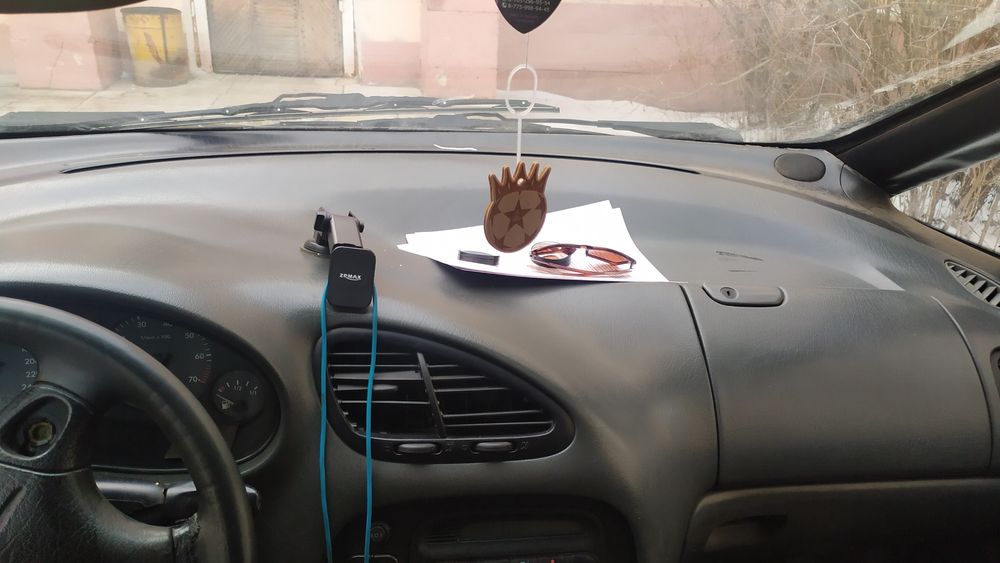 Фольксваген Шаран 1996г, бензин 2,8л