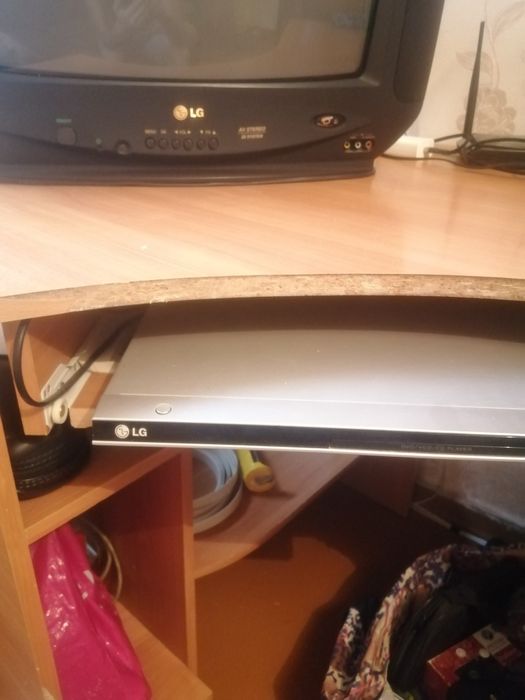 Телевизор LG и dvd LG б/у
