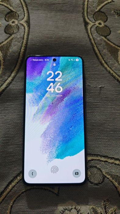 Продам Samsung s21fe 5g