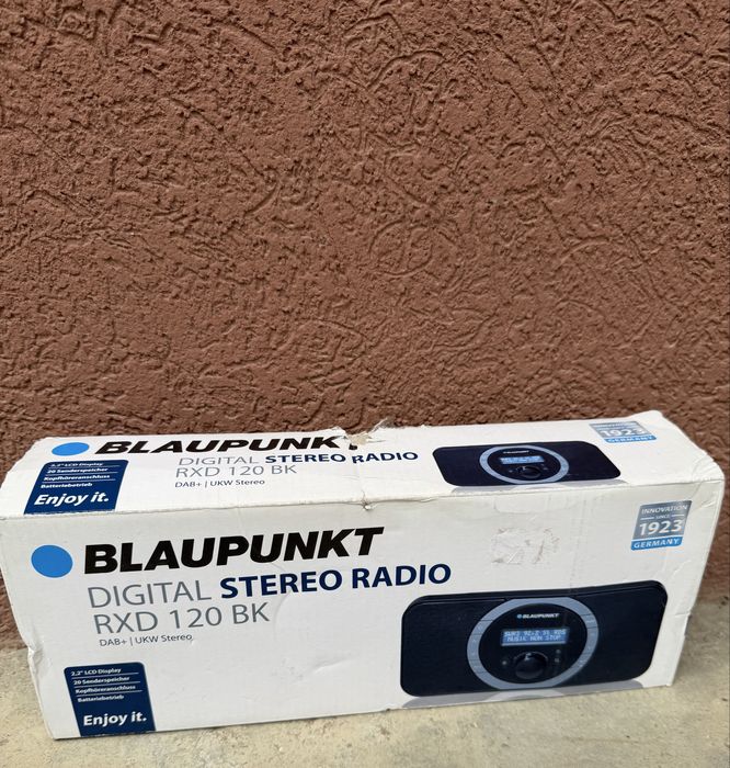 Vând radio digital portabil Blaupunkt DAB+/FM Nou