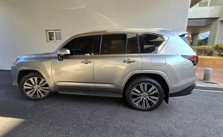 LEXUS LX700h бензин+гибрид