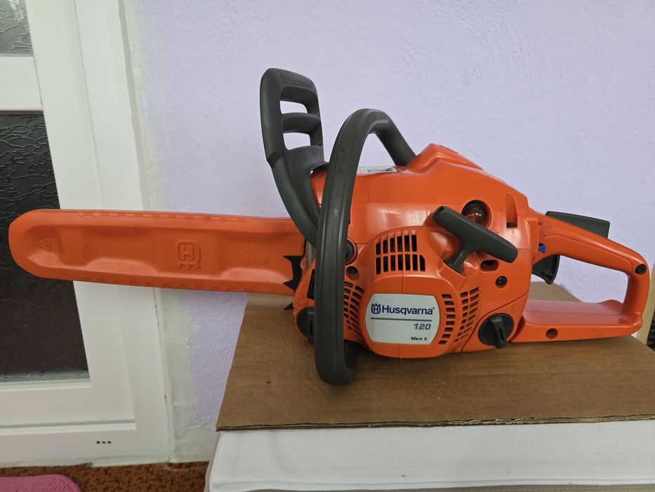 Drujbă Husvarna ca nouă