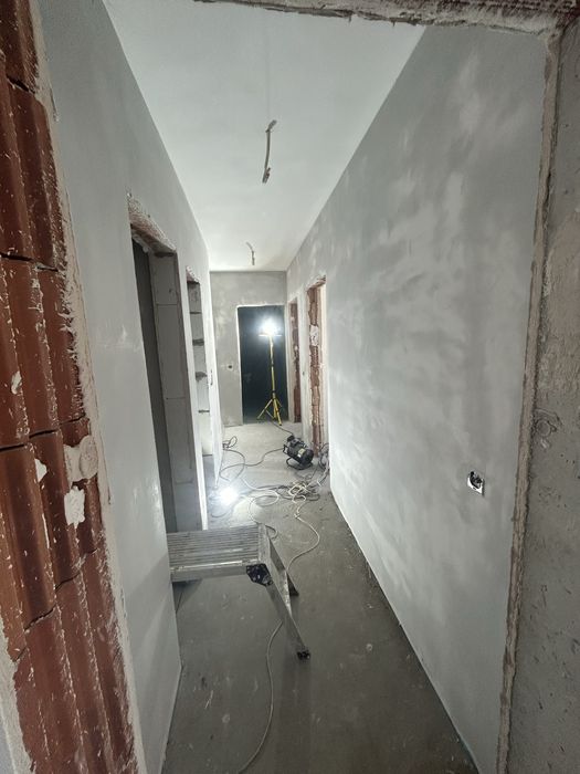 Предлагам шпакловка и боядисване в гр.Русе и в Района