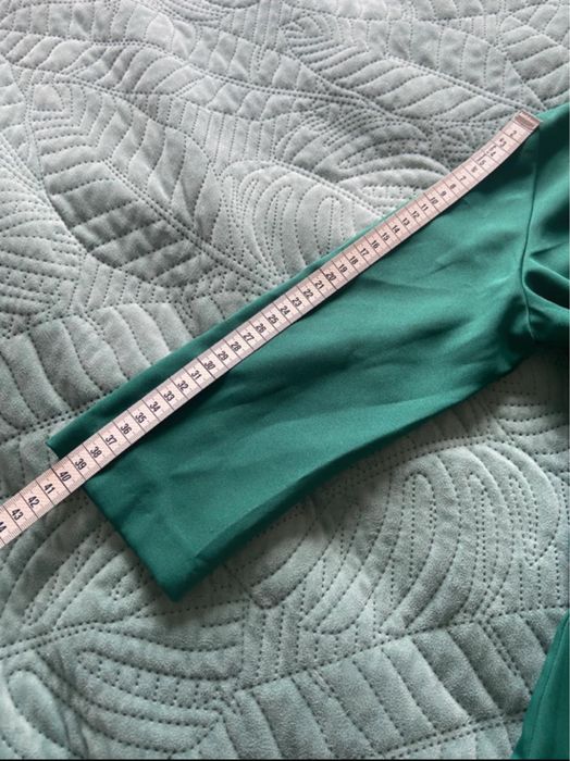 Salopeta eleganta, cu volan la decolteu, Poema, marimea 34