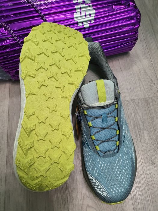 Кросовки для бега и хотьбы