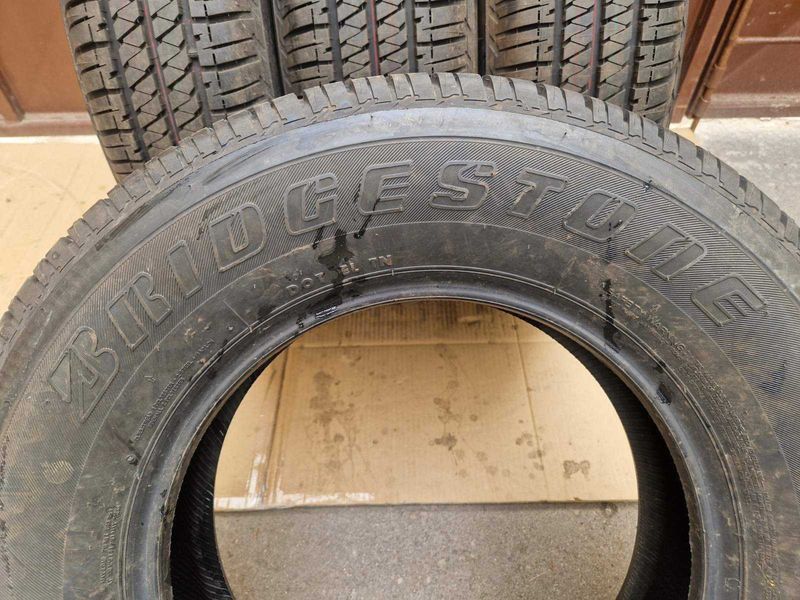 4 Bridgestone R15 195/80
нови летни гуми
DOT0720