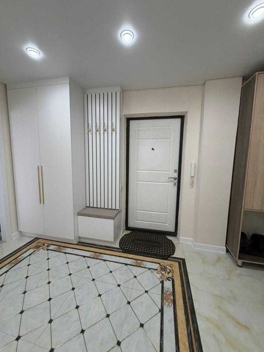 Продается 3 комн кв сары арка,8/3