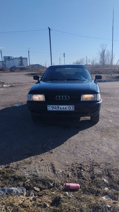 Продам Ауди 80 б3