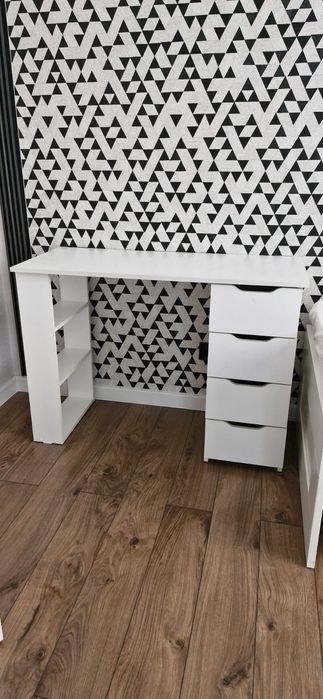 Продам письменный стол