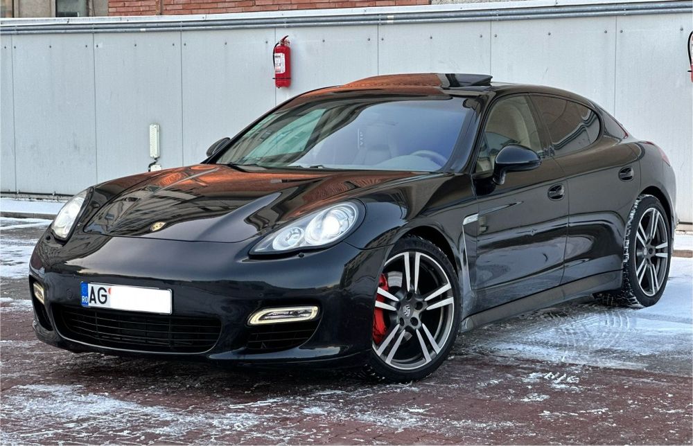 Porsche Panamera pachet GTS