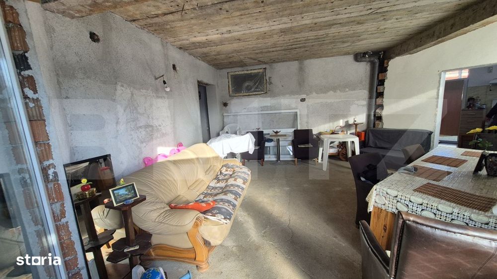 Casa 5 camere, 248 mp, teren 496 mp, zona Closca