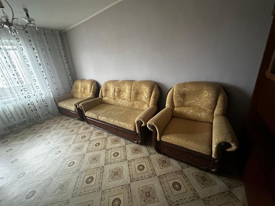 Продам Диван и кресло