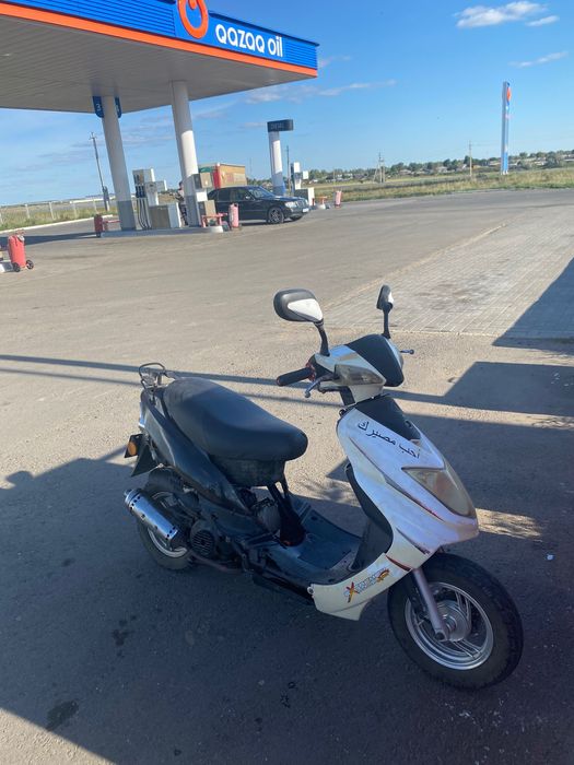 Продам скутер 50куб