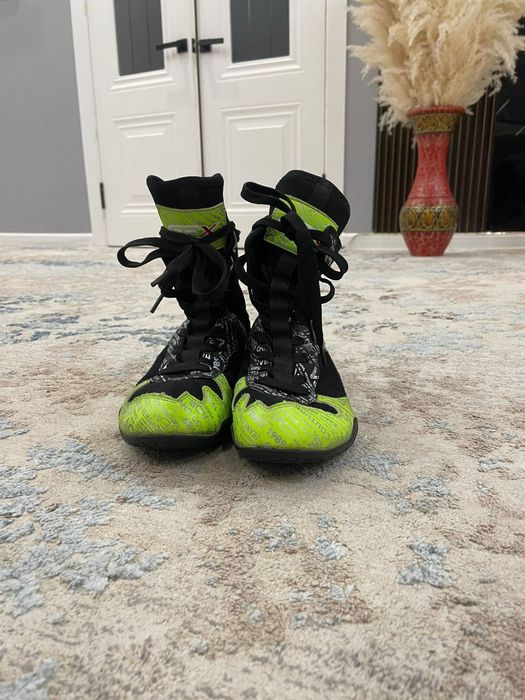 Продаю Боксерку 36 размер