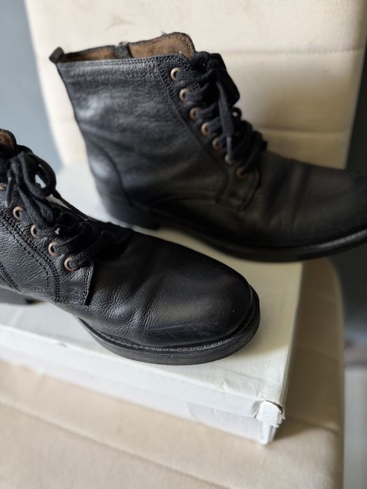 Ghete barbat din piele naturala marime 40 negre cu siret