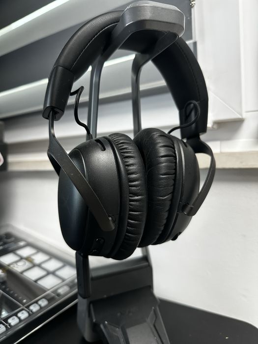 Casti gaming HyperX Cloud III  nefolosite