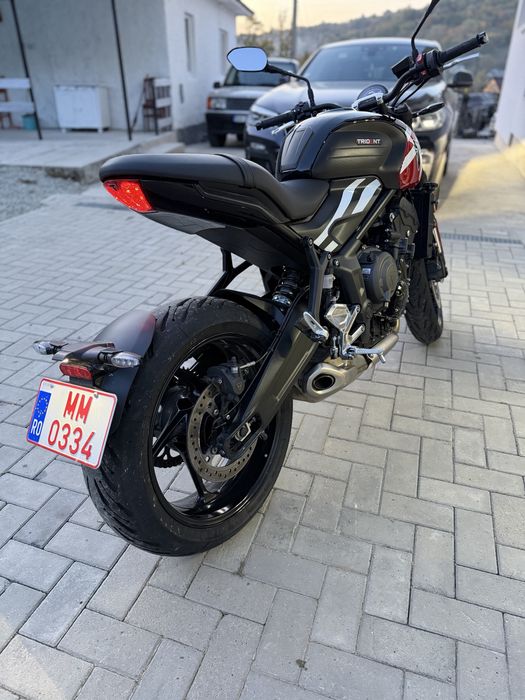 Triumph Trident 660