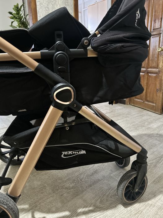 Продам коляску с авто-люлькой б/у