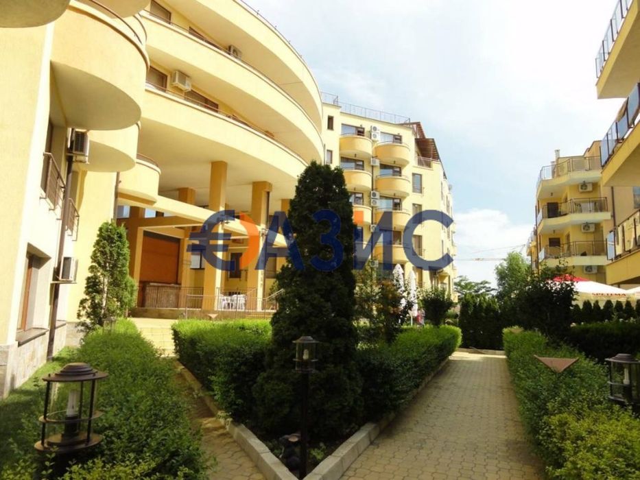 Продава се Двустаен апартамент в Свети Влас - 67 кв.м за 685 €/кв.м - Снимка #13