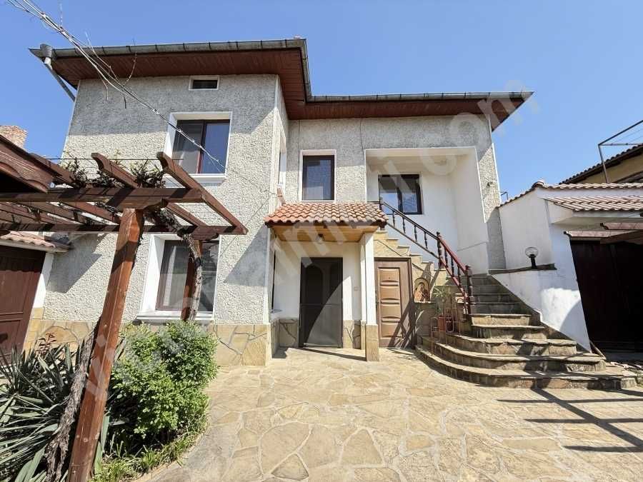 Продава се Къща в Дебелец - 150 кв.м за 1334 €/кв.м - Снимка #12