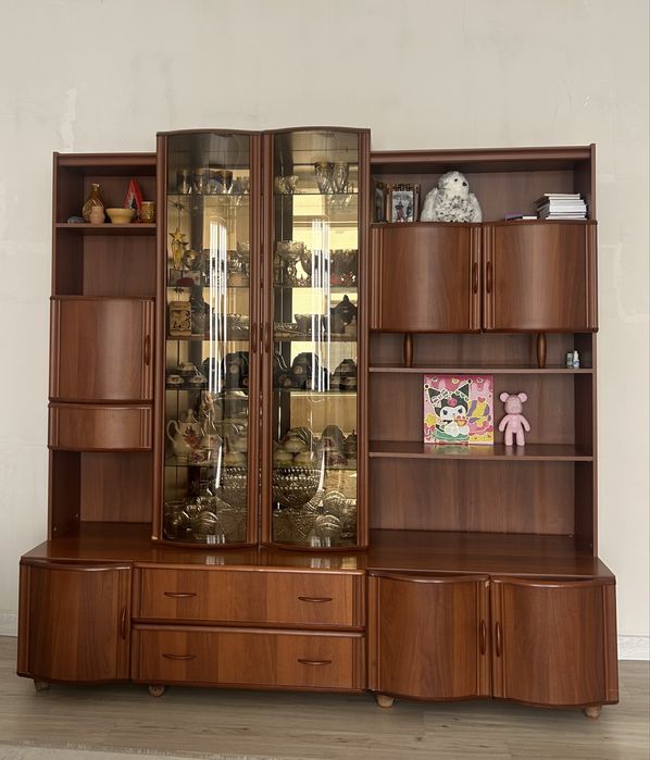 Стенка для гостиной.