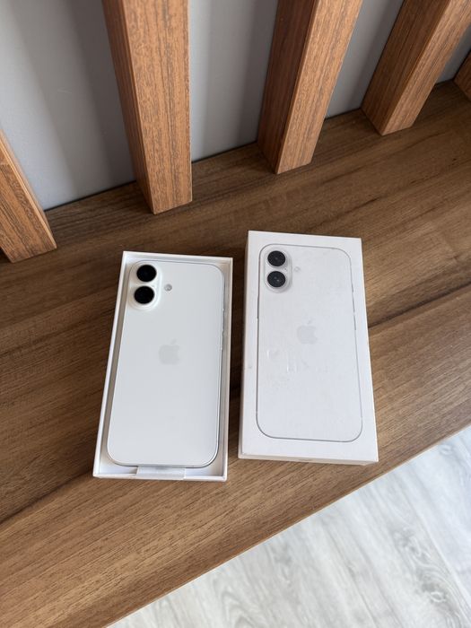 Iphone 16 White - Nou
