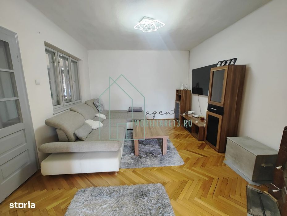 Casa cu gradina de vanzare 1.201 mp teren, 5 min de centrul orasului