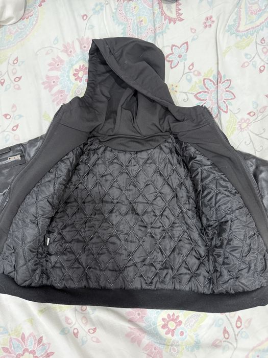 Кожанная куртка для мальчиков