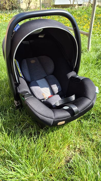 Carucior 3 in 1 Chicco Seety culoare crem
