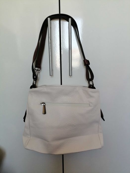 Дамска чанта 22лв.